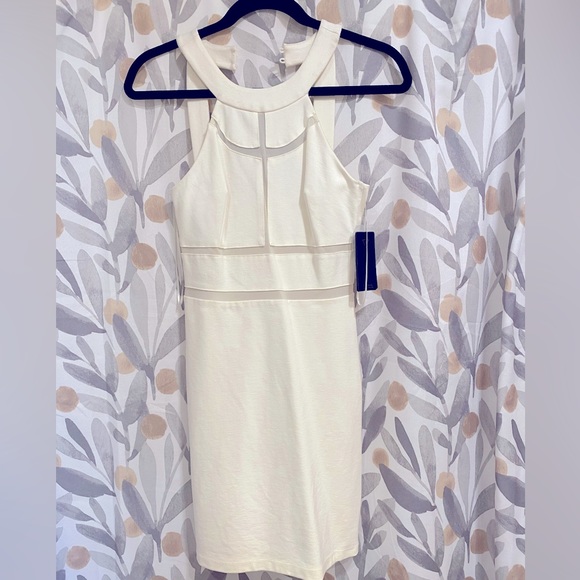 NWT Guess dress - Picture 1 of 3